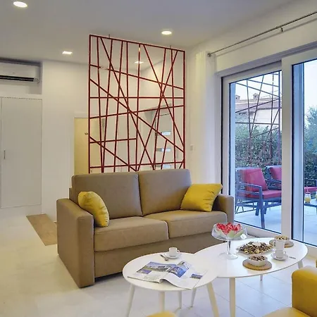 In With Swimming Pool Villa