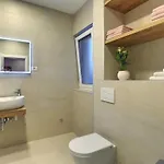 Villa In With Swimming Pool Pula